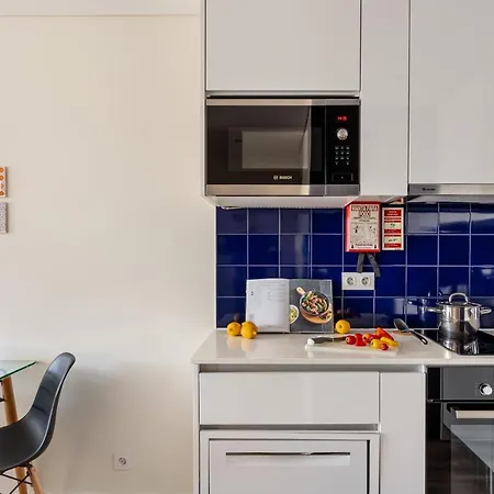 Joivy Modern 1-bed In